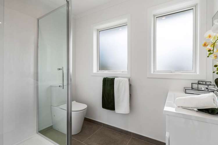 2/11 Tainui Street Torbay_9