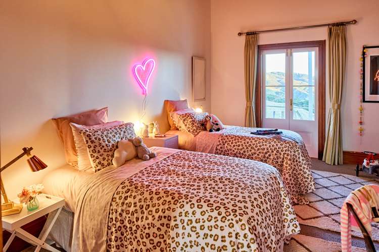 172 Bing Lucas Drive Tawa_19