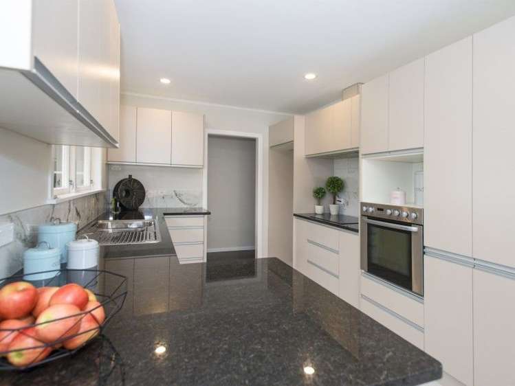 3 Sunnylaw Place Glen Eden_5