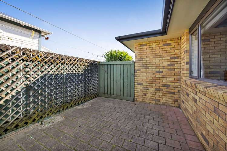 93 Victoria Street Hawera_18