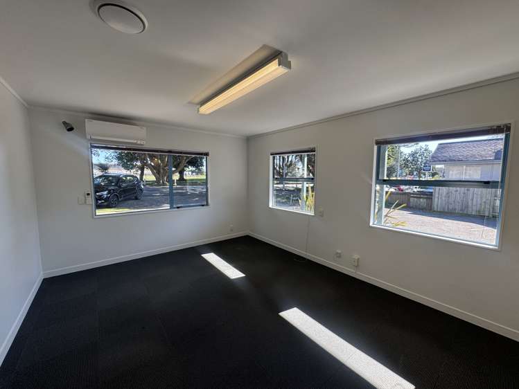 Suite 1, 18 Cameron Road Tauranga Central_3