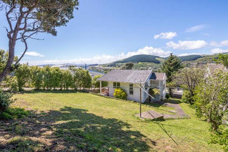 61 Davidson Crescent Tawa_0