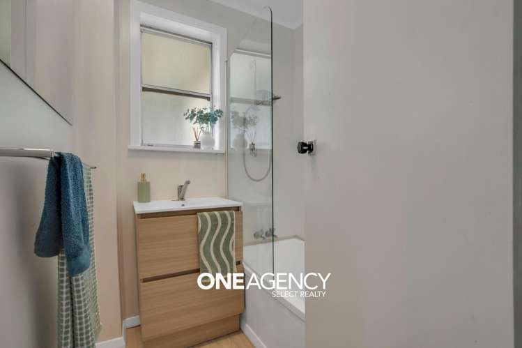  58 Sievers Grove Cannons Creek_7