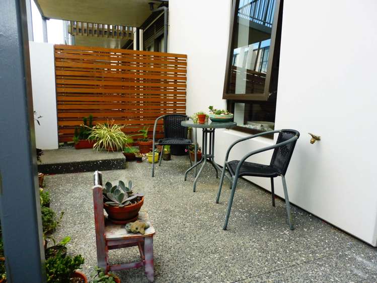 07/4g Bluegrey Avenue Stonefields_18