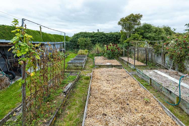 85 Grants Road Marchwiel_21