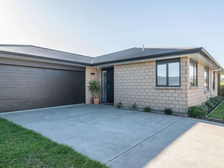 16 Hudson Place Paraparaumu_1