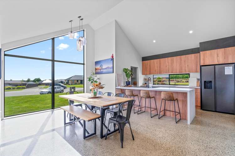 16 Chatham Rise_2