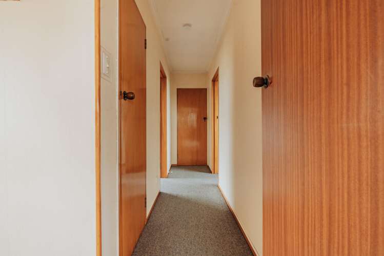 12 Cowper Street Milton_13