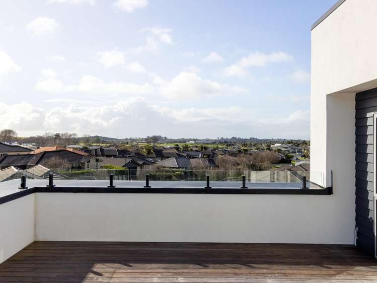 31 Sylvester Crescent_2