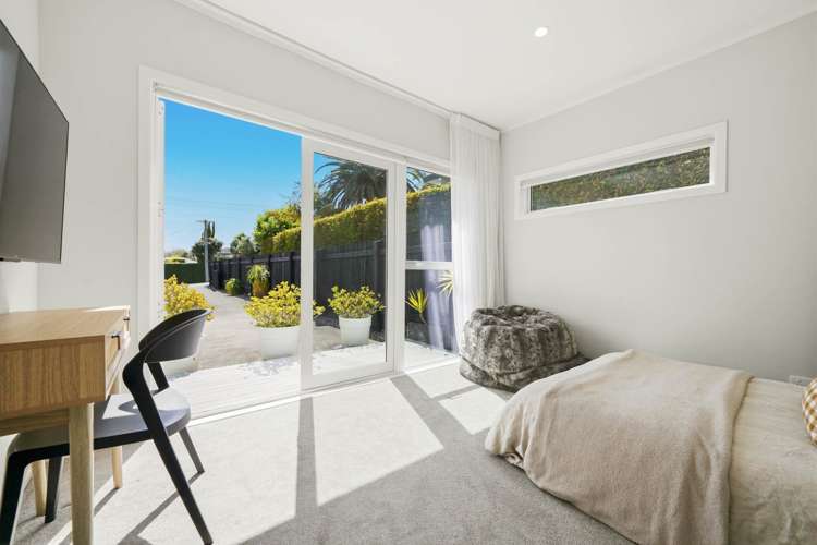 14 Richards Avenue Forrest Hill_23