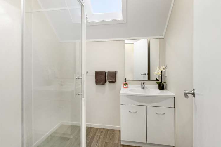 19 Joshua Lane Hamilton East_16