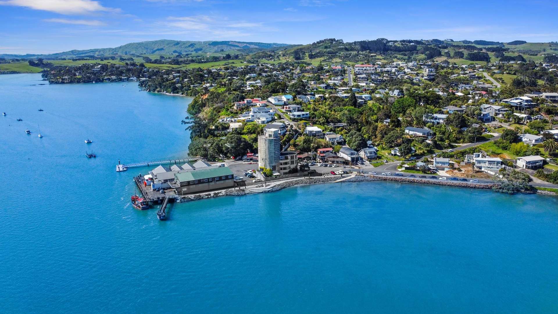 88 Wallis Street Raglan_0