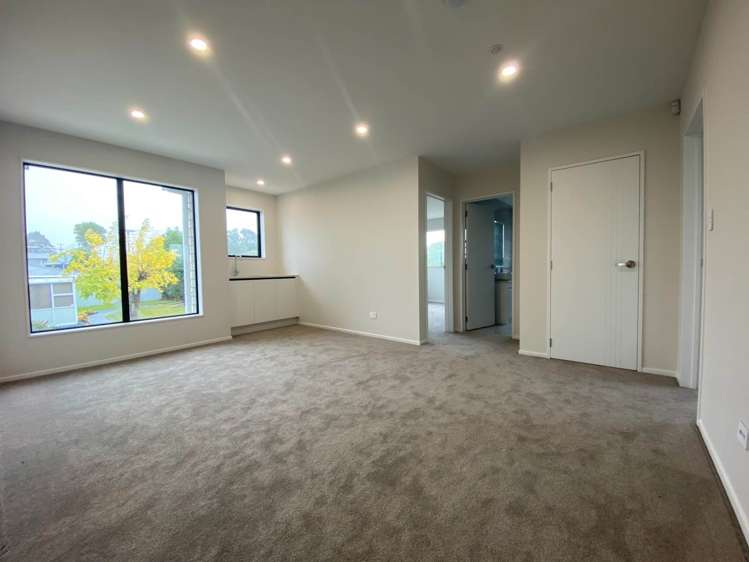 20 Neil Avenue Te Atatu Peninsula_5