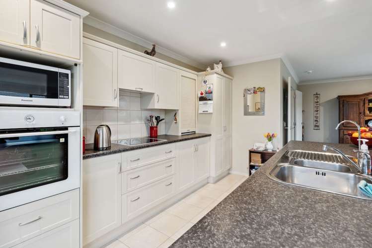 3 Solway Place Mosgiel_13