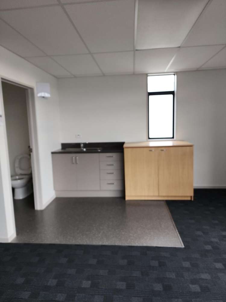 10/31-33 Tyne Street Addington_8