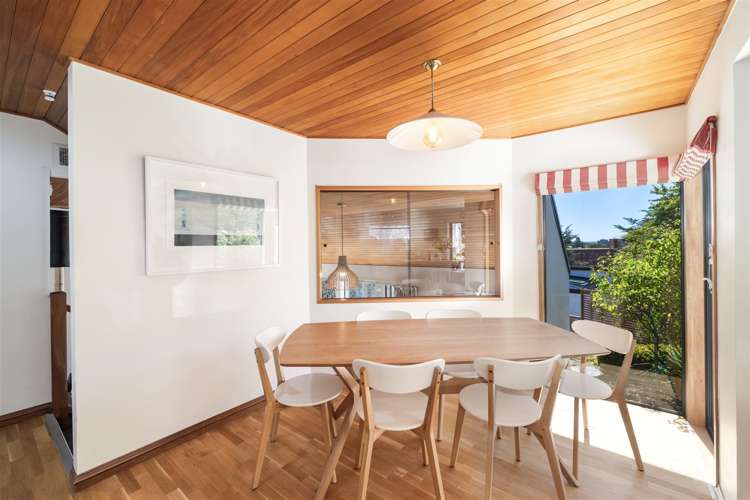 13 Nehru Place Cashmere_6