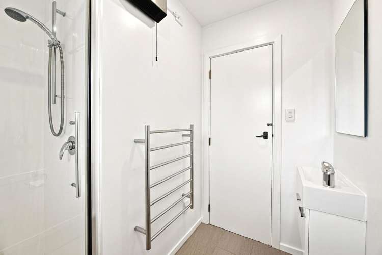 5/46 Longfellow Street Sydenham_7