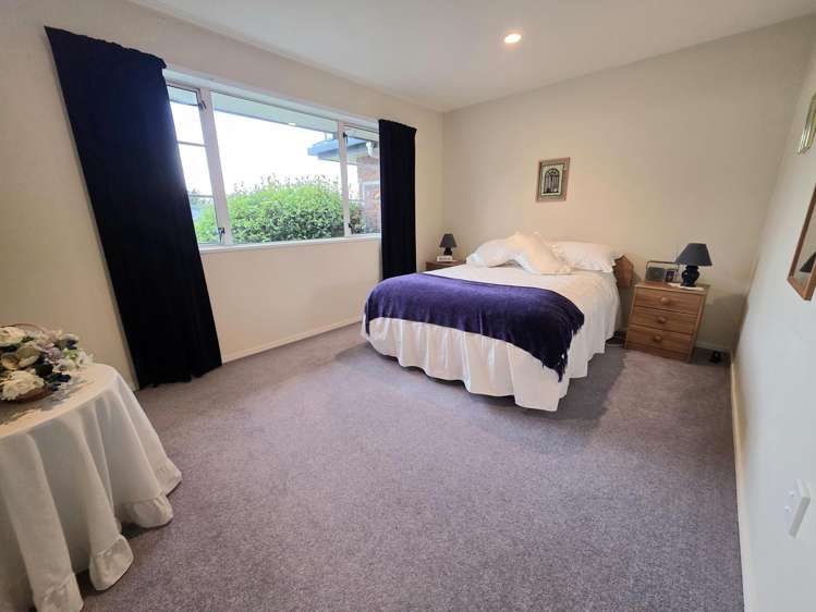 79 Maudes Road Deborah_32