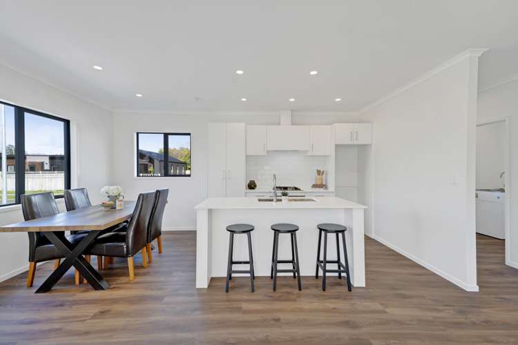 8 Horoeka Street Inglewood_5