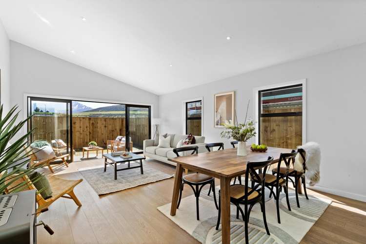 86 Howden Drive Jacks Point_9