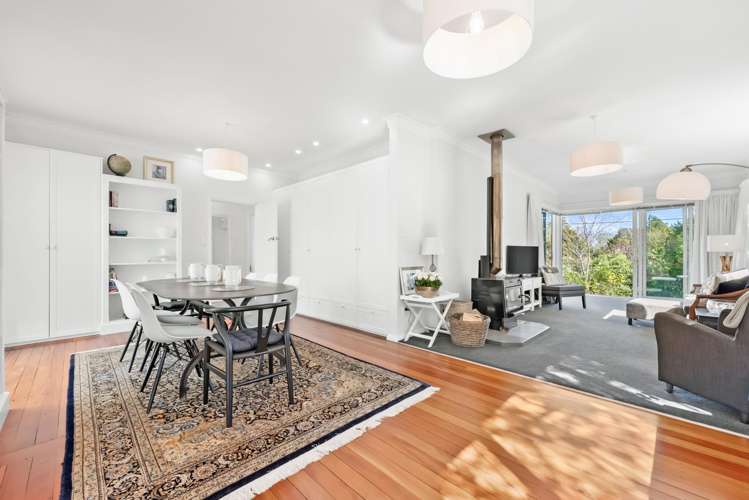 48 Gurney Road Kelson_13