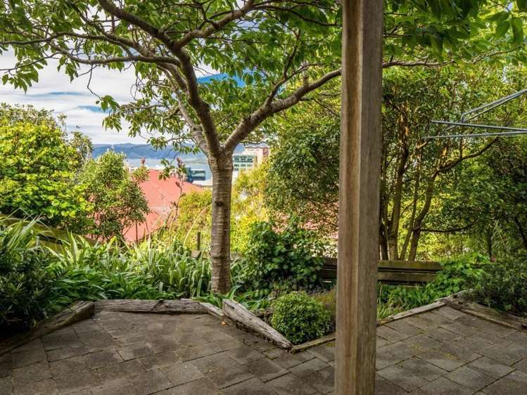 19 Clermont Terrace Kelburn_17