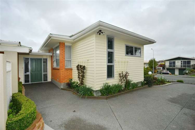 36 Doncaster Street Sockburn_19