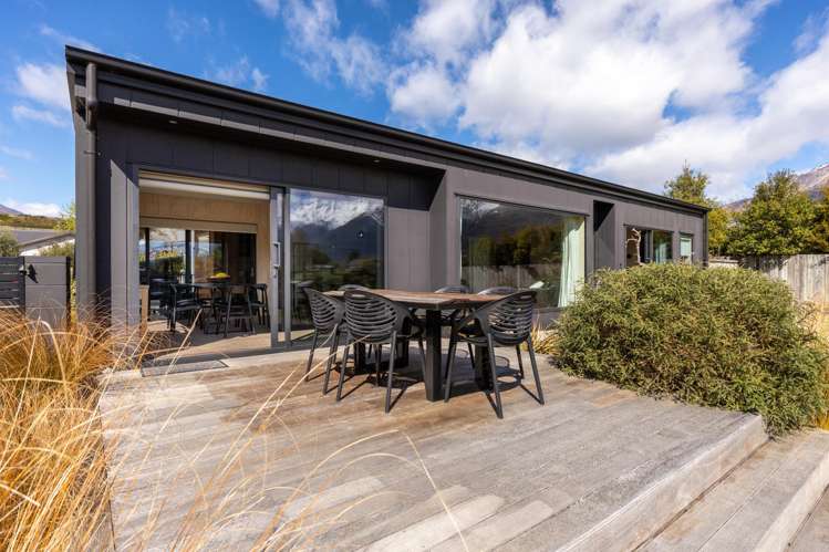 50 Coll Street Glenorchy_6