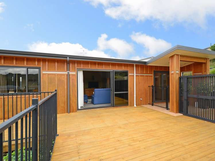 17 Swain Grove Riverstone Terraces_5