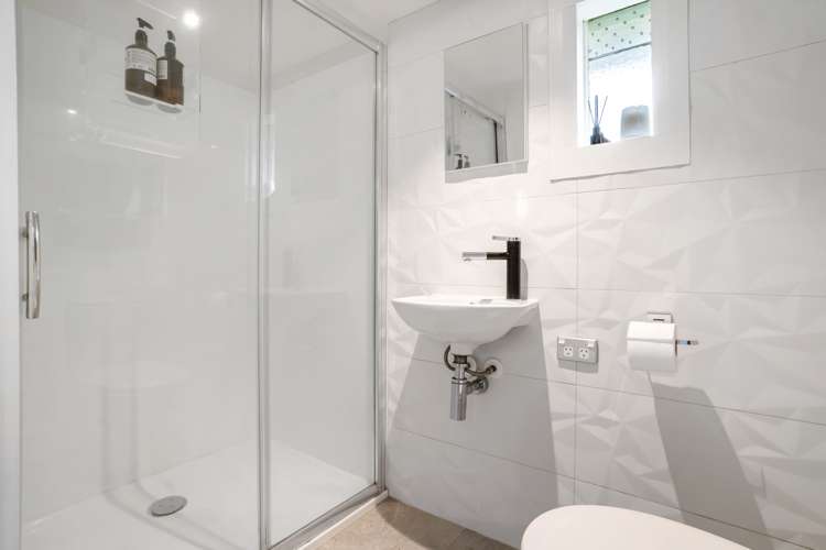 28 Invermay Avenue Mount Roskill_7