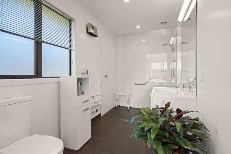 29 Cupola Crescent Richmond_11