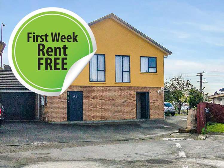 1/4 Charlenne Close_0