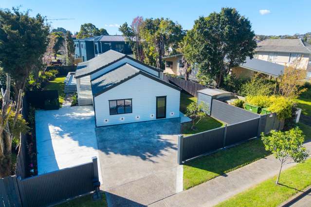 37 & 37A Glennandrew Drive Half Moon Bay_3