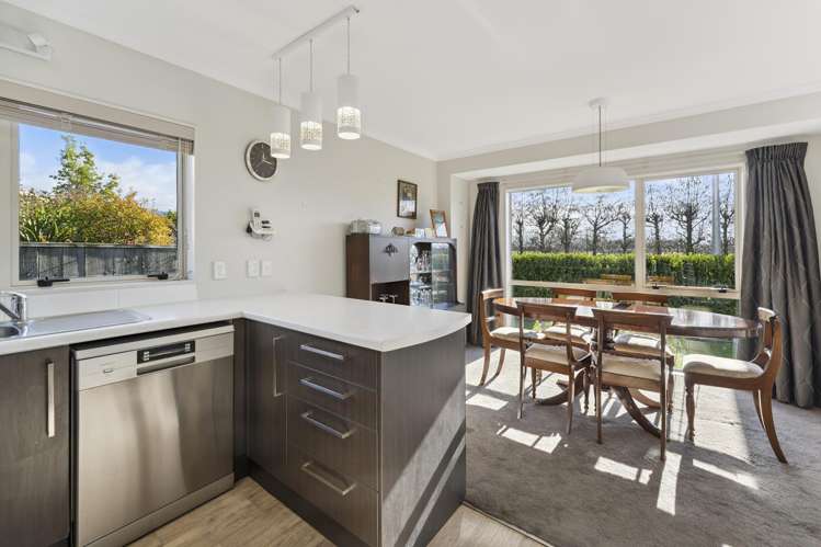 61/53 Parker Street_1