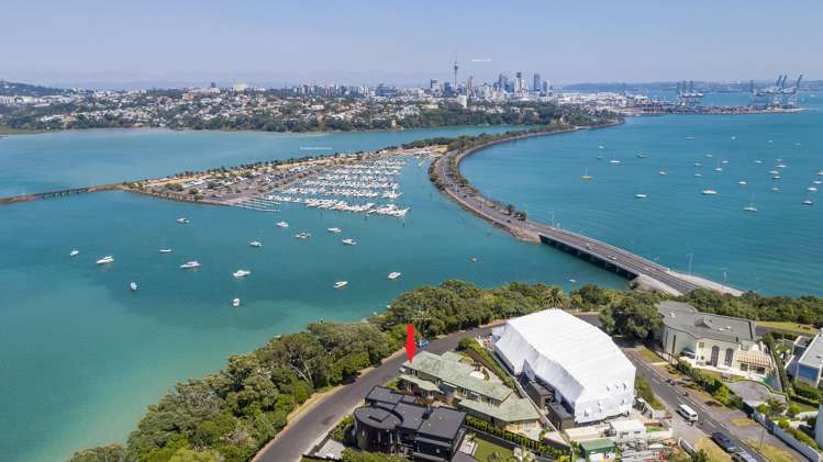 96 Paritai Drive Orakei_17