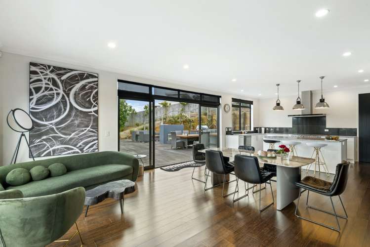 16 Schopolo Place Schnapper Rock_2