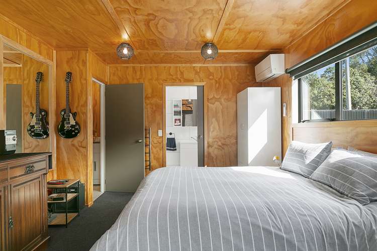 180 Mapara Road Acacia Bay_24