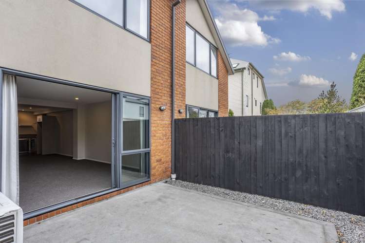 4/14 London Street Richmond_10