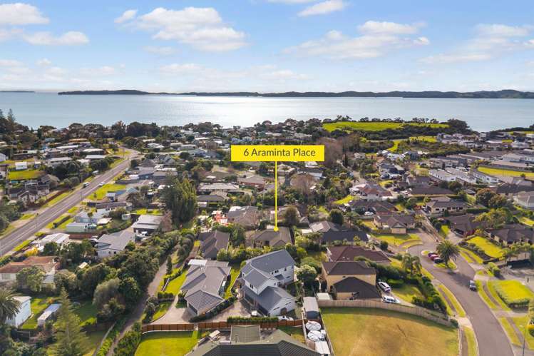 6 Araminta Place Beachlands_1