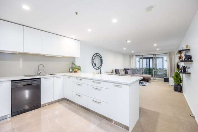 2 Bedroom with 2 Barthsroom Apartment