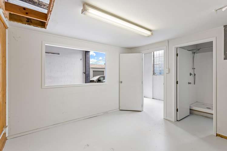 D/12 Parity Place Wairau Valley_4