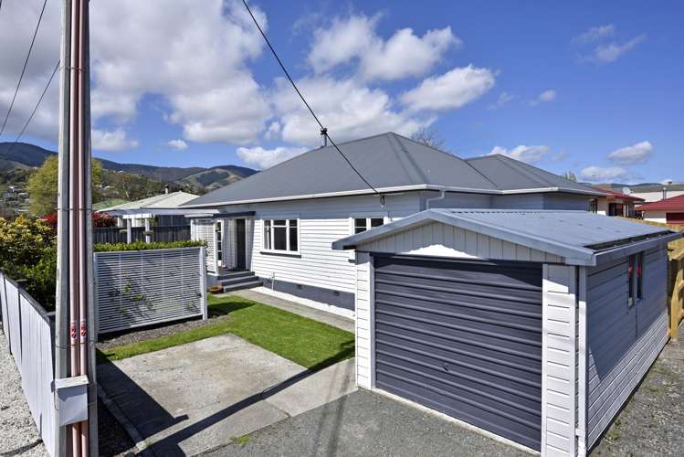 1/16 Newall Avenue Stoke_24