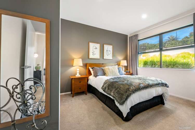 4 Kibblewhite Avenue Beachlands_12