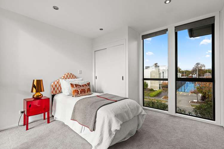 3 Merivale Lane Merivale_14