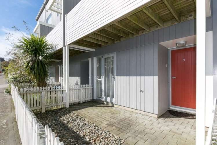 4/37 Daniell Street Newtown_8