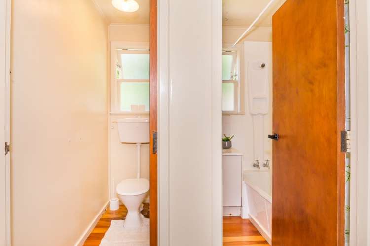 114 Judd Crescent Naenae_10