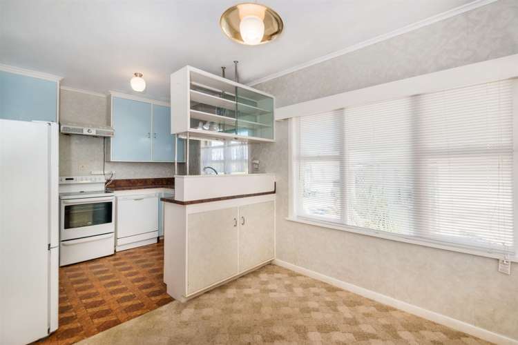 33 Cassino Street Bayswater_12