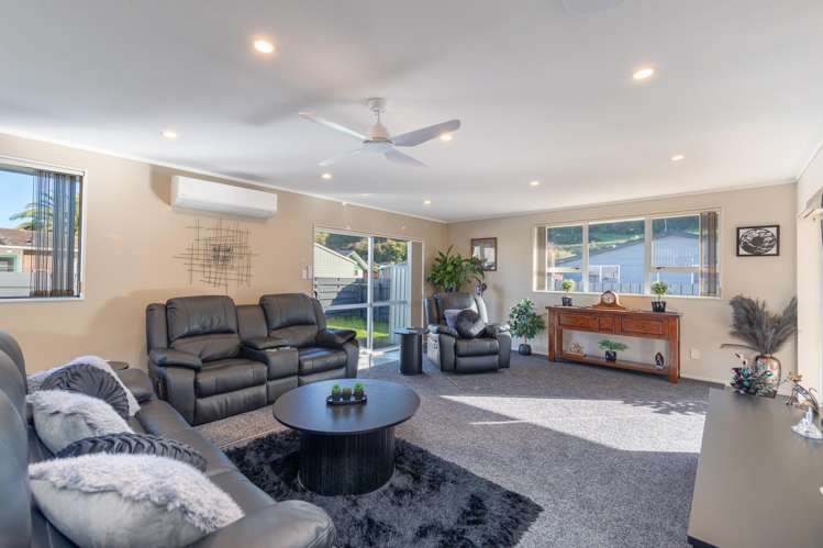 5A Fremont Grove Totara Park_0