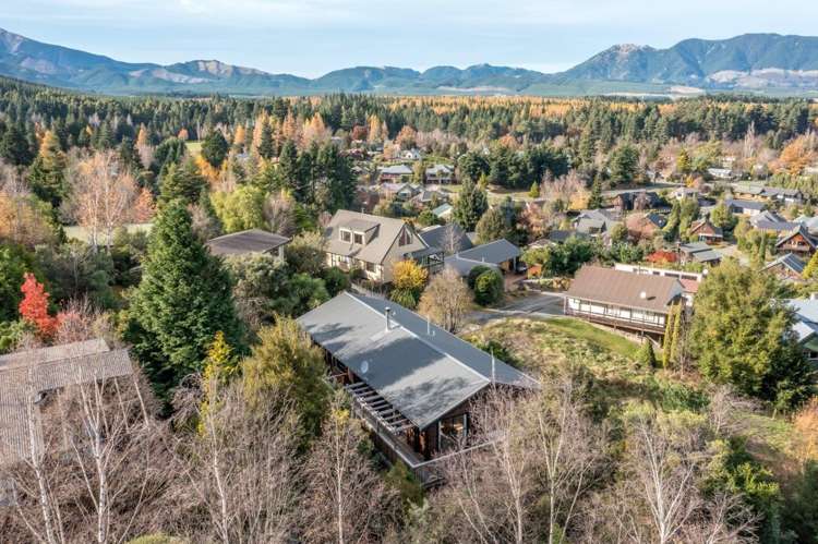 16 Chalet Crescent Hanmer Springs_21