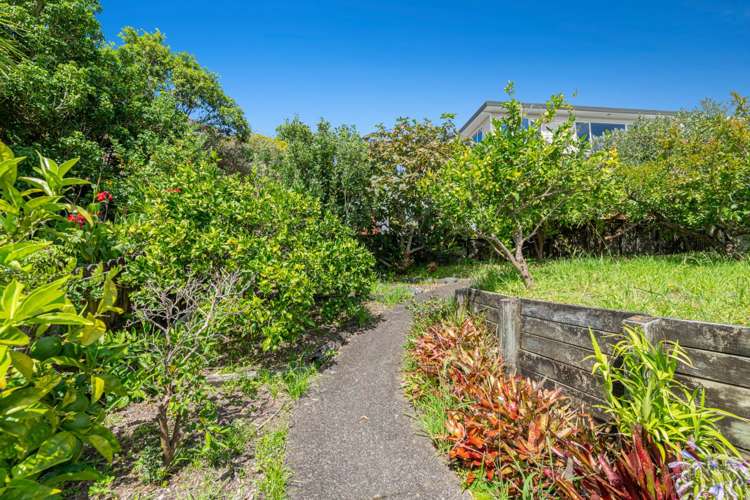 1 Grovenor Drive Orewa_33